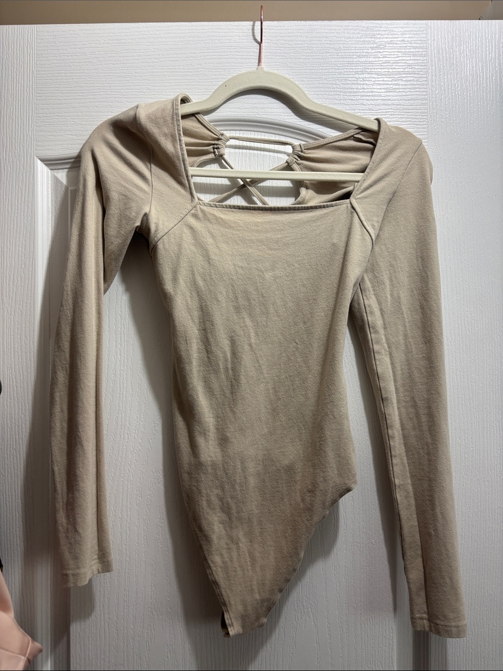 American Eagle Outfitters Long Sleeve Beige Strap-Back Bodysuit - Picture 1 of 1